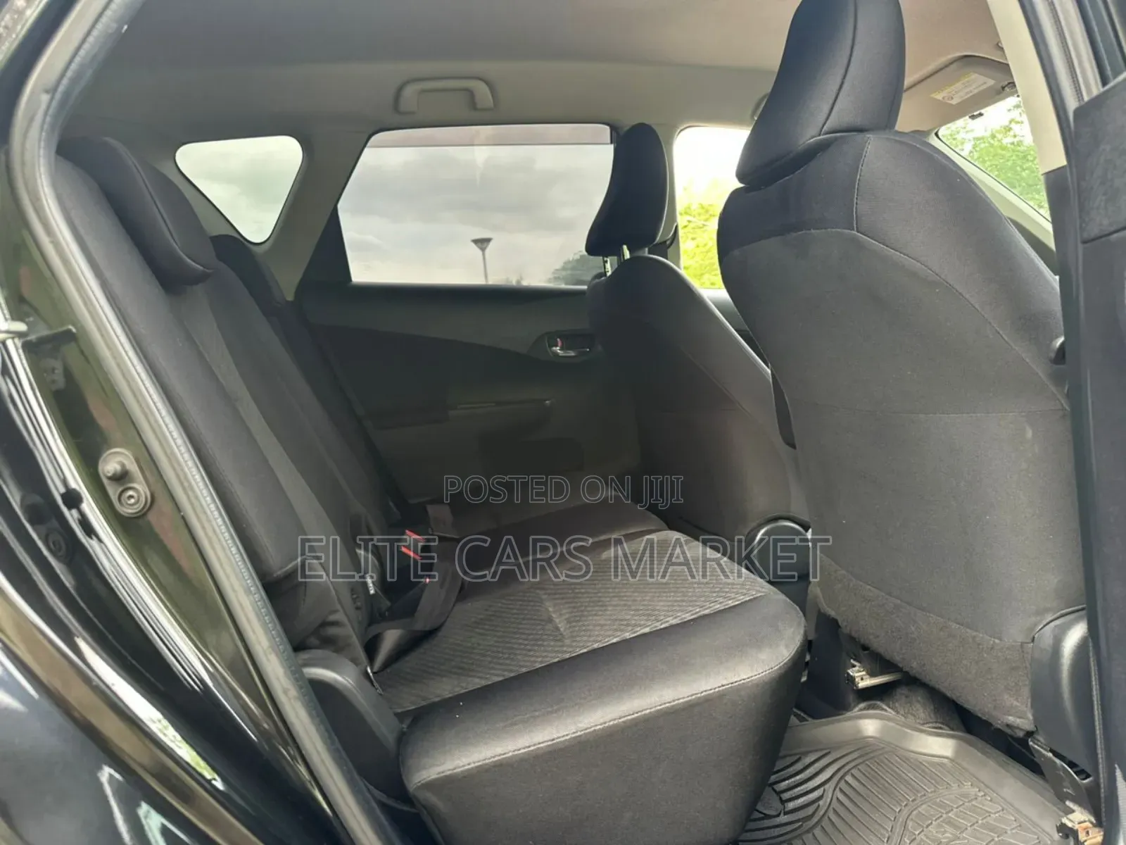 Subaru Trezia 2011 Black
