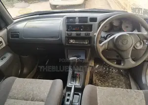 Toyota RAV4 1999 Silver