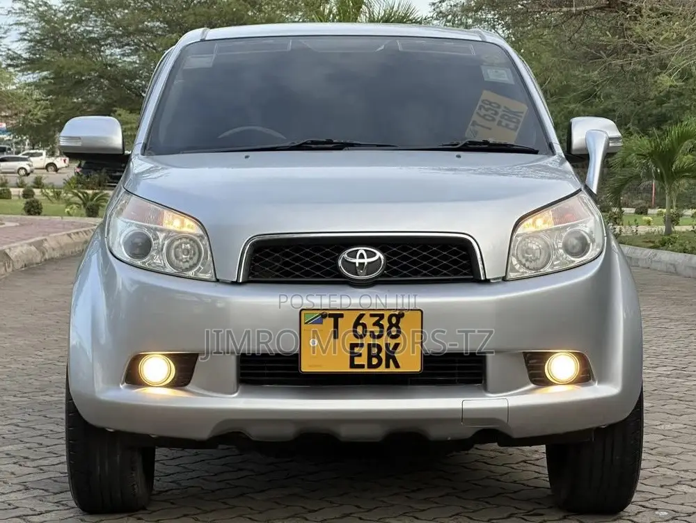 Toyota Rush 2006 Silver