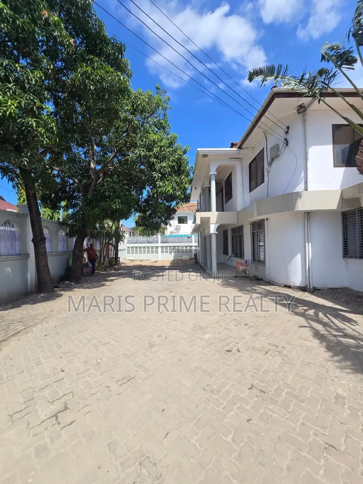 6bdrm House in Kinondoni for rent
