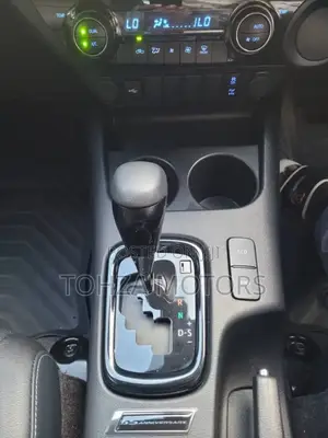 Toyota Hilux 2025 Gray