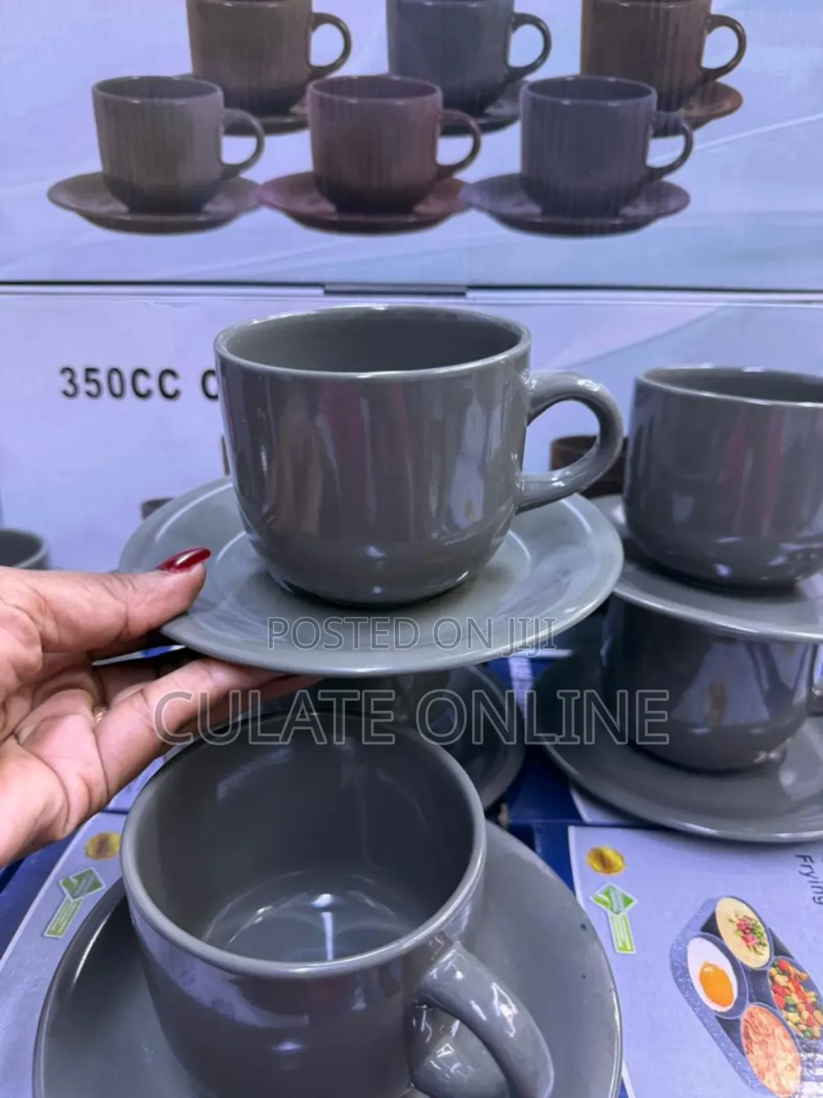 6 Tea Cups and 6 Saucers Set