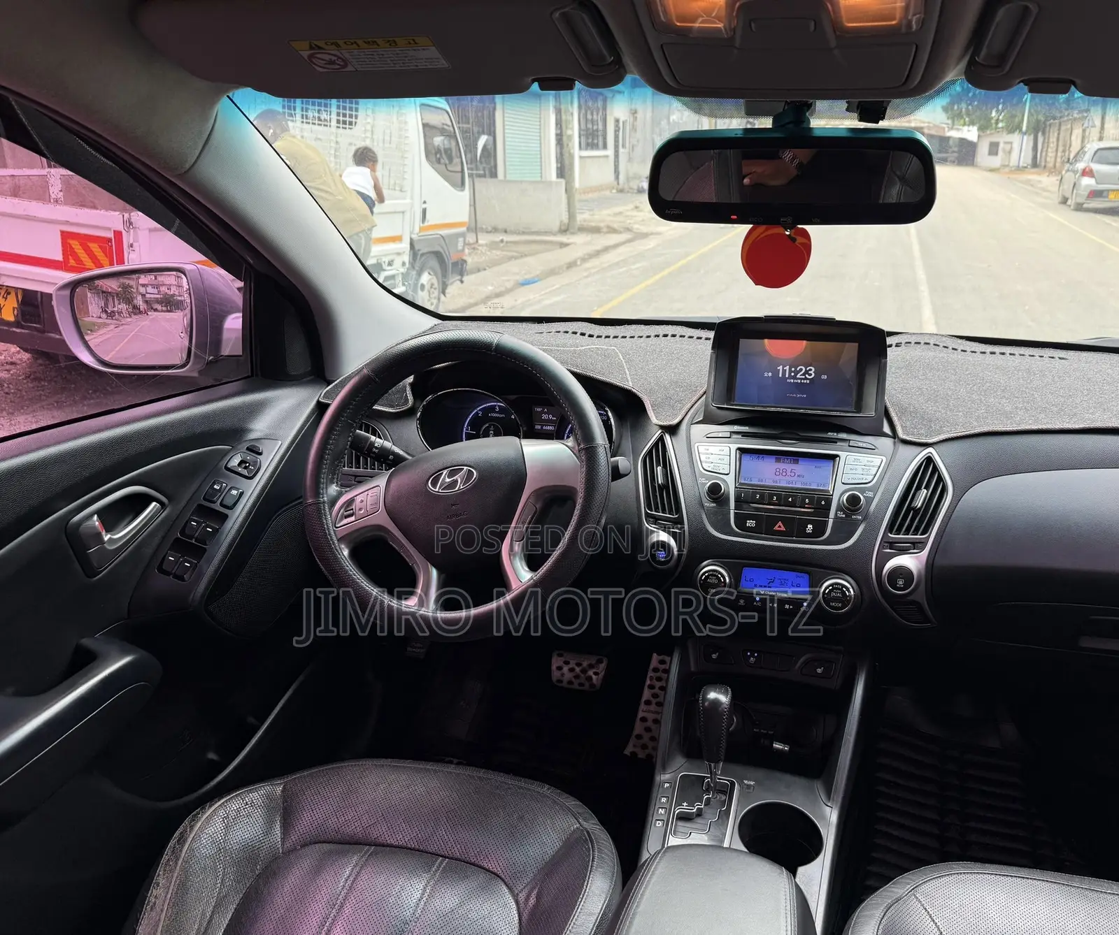 Hyundai Tucson 2012 Silver