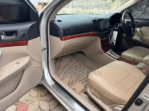 Toyota Premio 2004 Silver