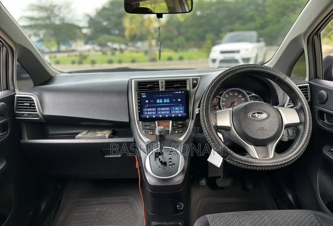 Subaru Trezia 2011 Black