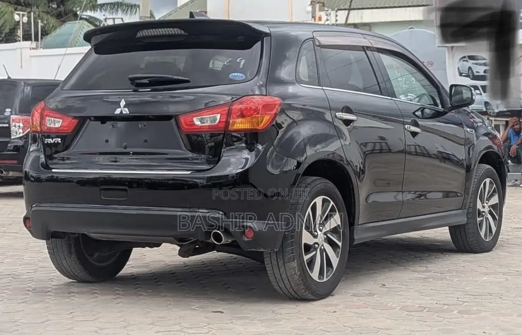 Mitsubishi RVR 2017 Black