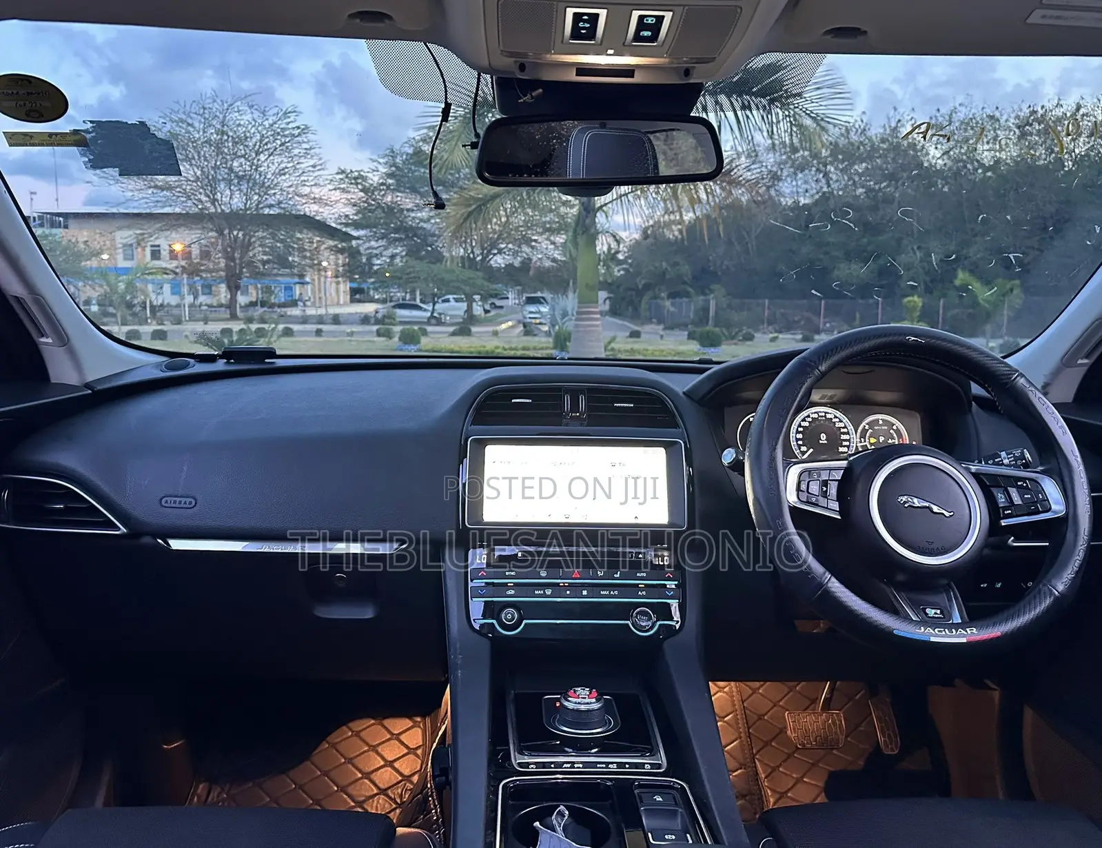 Jaguar F-Pace 2017 Black
