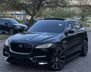 Jaguar F-Pace 2017 Black