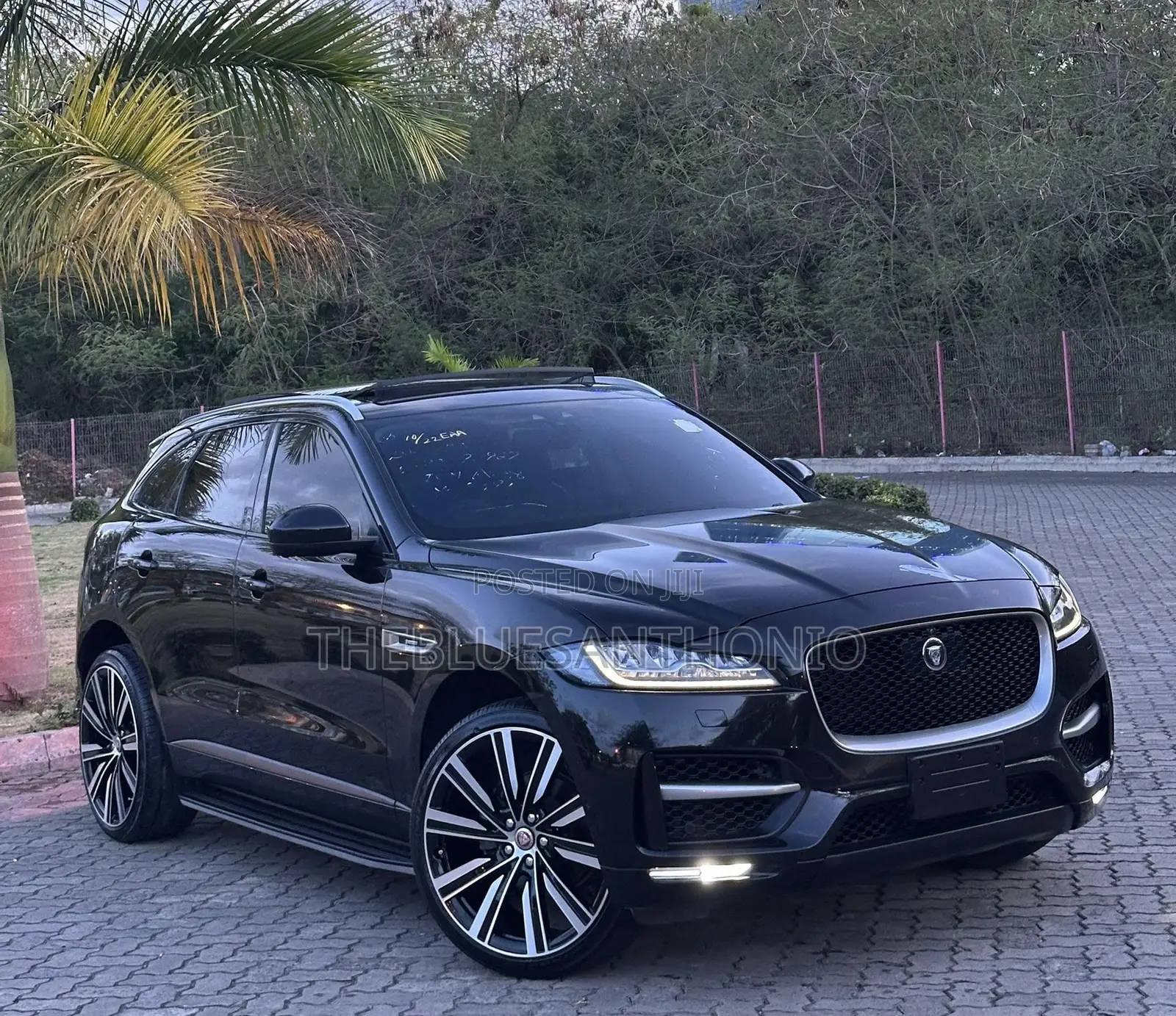 Jaguar F-Pace 2017 Black