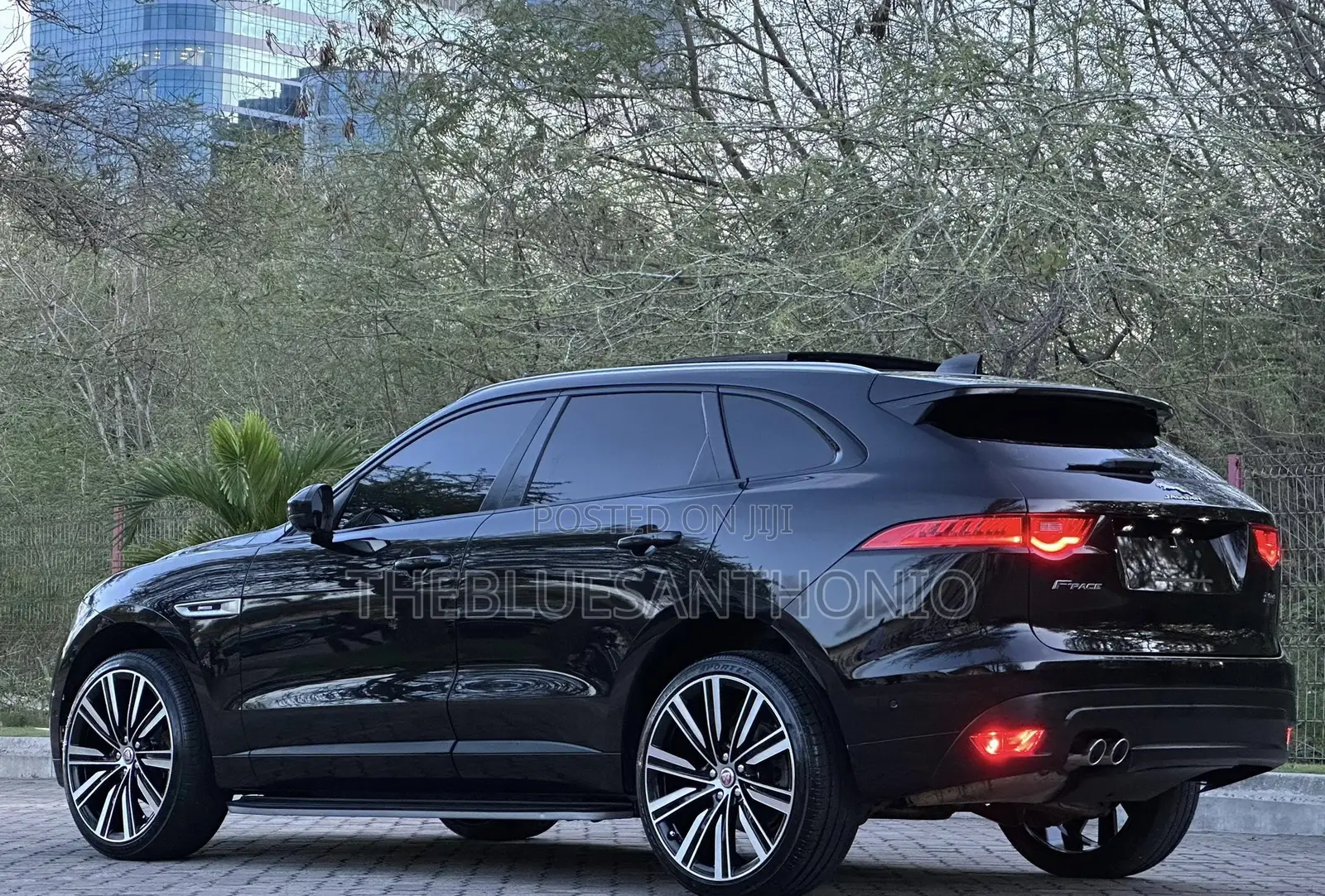 Jaguar F-Pace 2017 Black