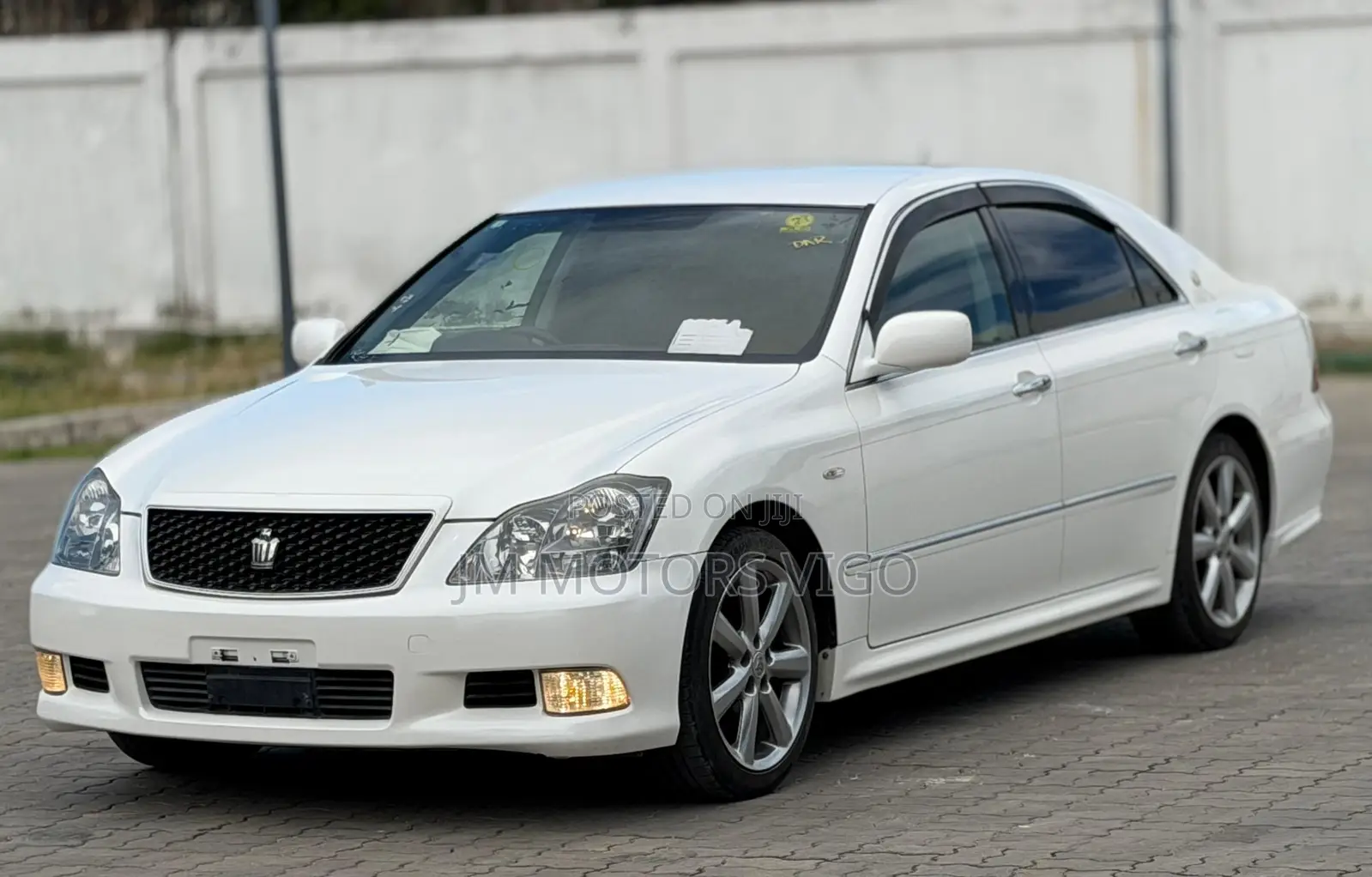 Toyota Crown 2006 Pearl