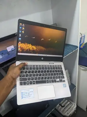 New Laptop HP EliteBook Folio G1 8GB Intel Core i5 SSD 256GB
