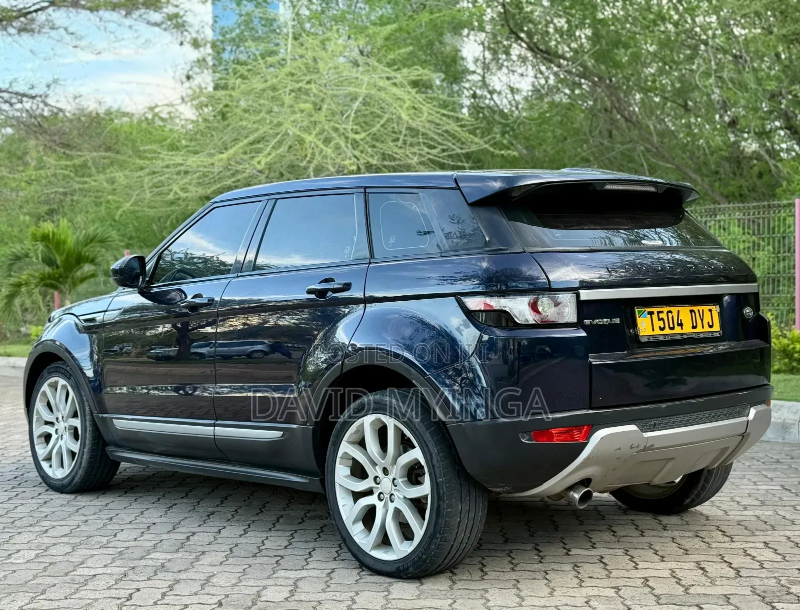 Land Rover Range Rover Vogue 2014 Blue