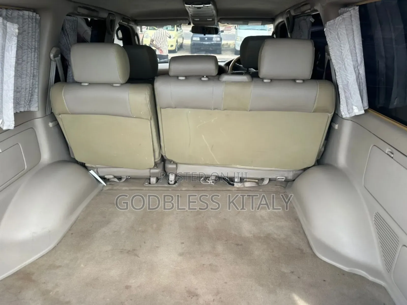Toyota Land Cruiser 2007 White