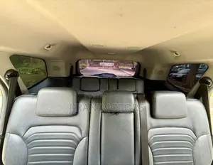 Ford Everest 2021 Black