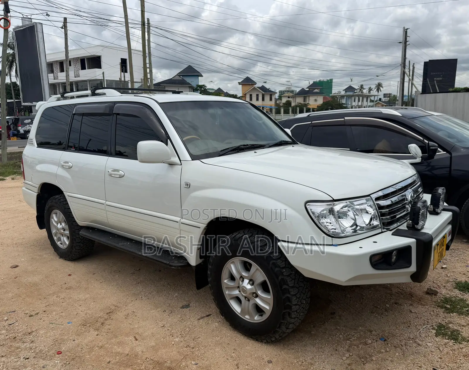 Toyota Land Cruiser HDJ 100 2005 White