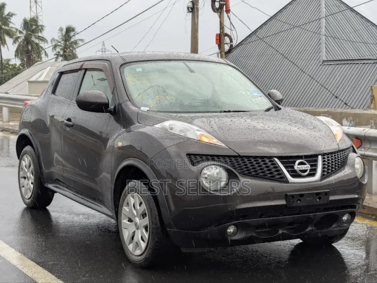 Nissan Juke SV AWD 2011 Gray