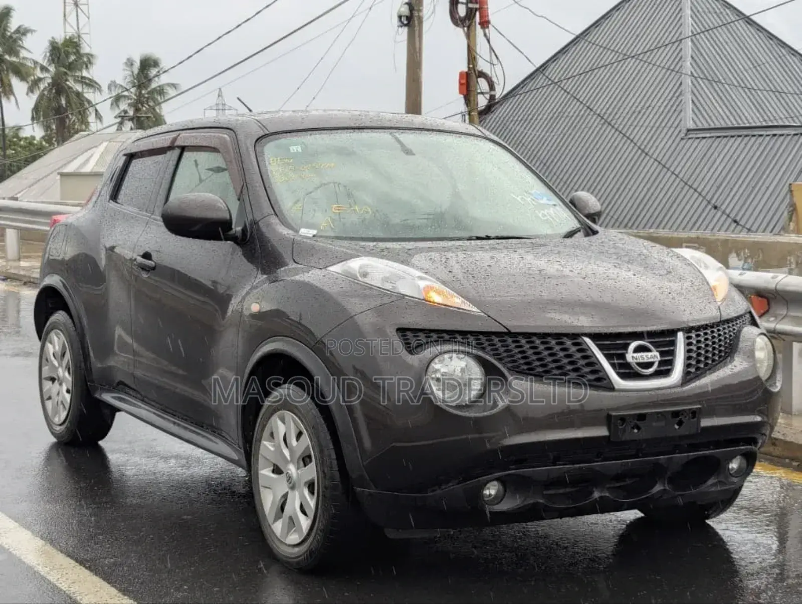 Nissan Juke SV AWD 2011 Gray