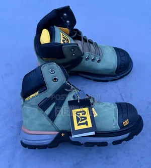 Cats Safety Boots | Good Look | Strong and Durable