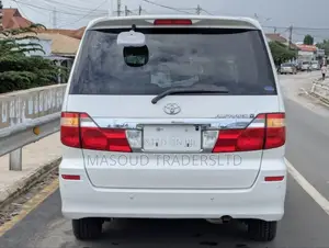 Toyota Alphard 2.4 Petrol AWD 2003 White