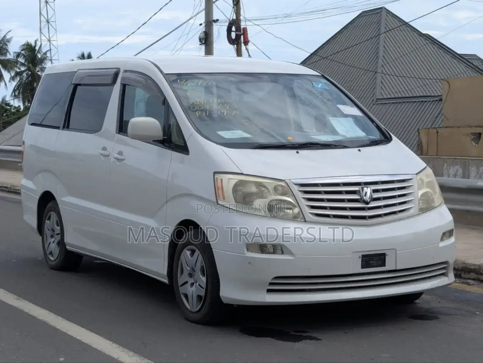 Toyota Alphard 2.4 Petrol AWD 2003 White