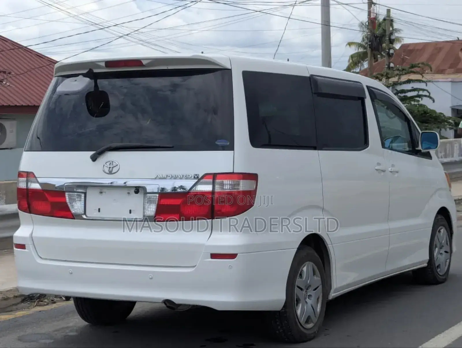 Toyota Alphard 2.4 Petrol AWD 2003 White