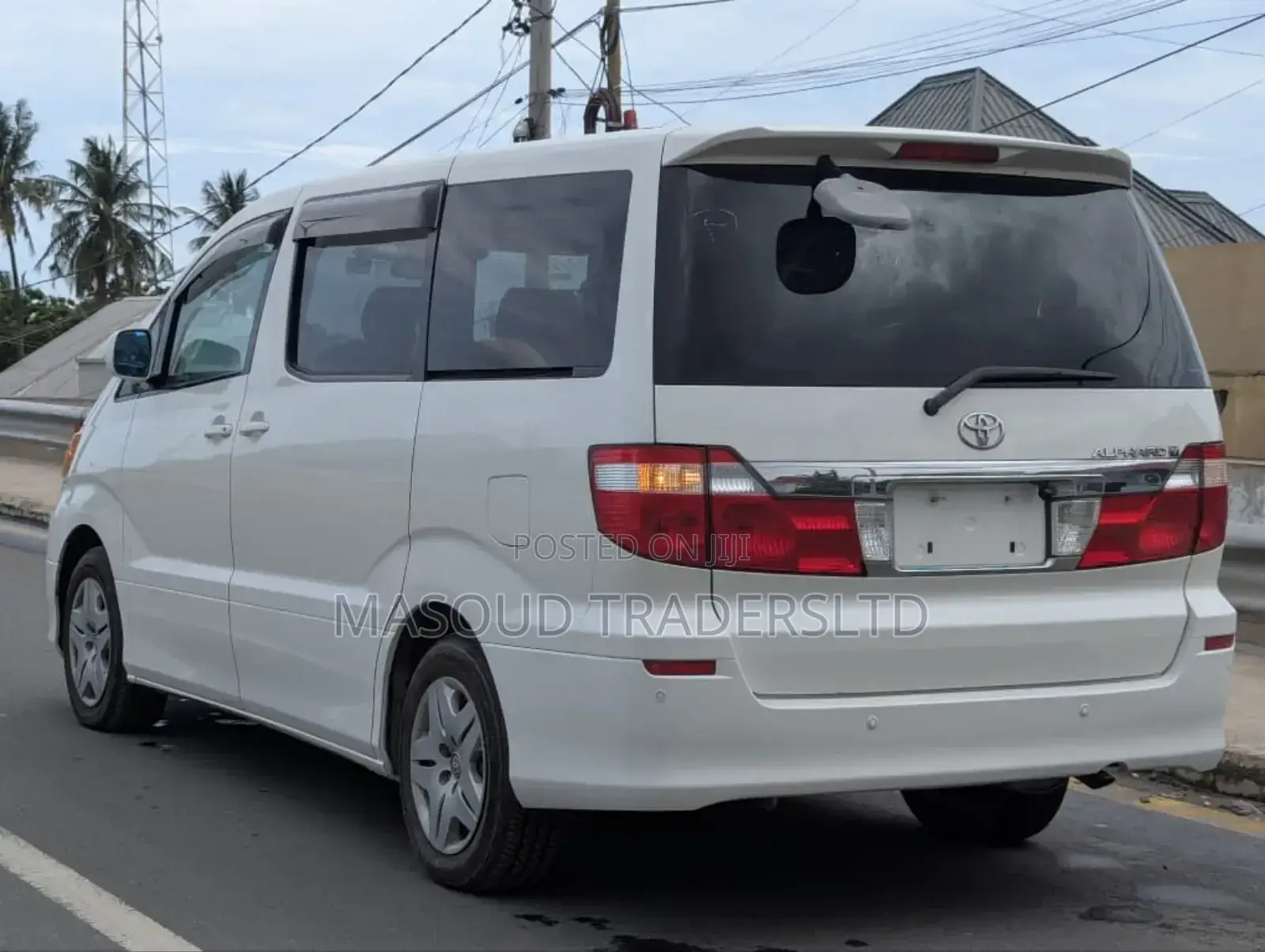 Toyota Alphard 2.4 Petrol AWD 2003 White