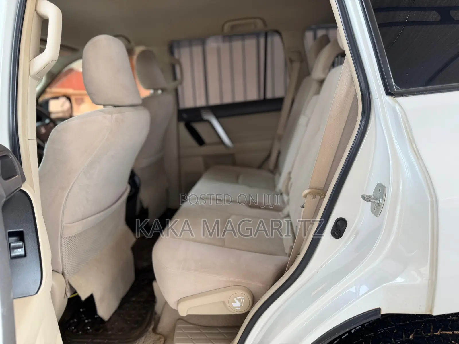 Toyota Land Cruiser Prado 2017 Pearl