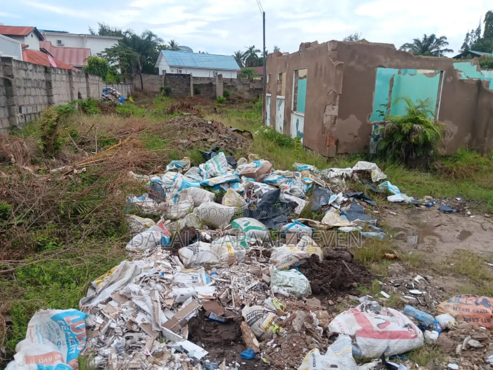 Eneo Lenye Ukubwa Wa SQMT 1800 Linauzwa Usd Milioni 1,300,000 Mikochen