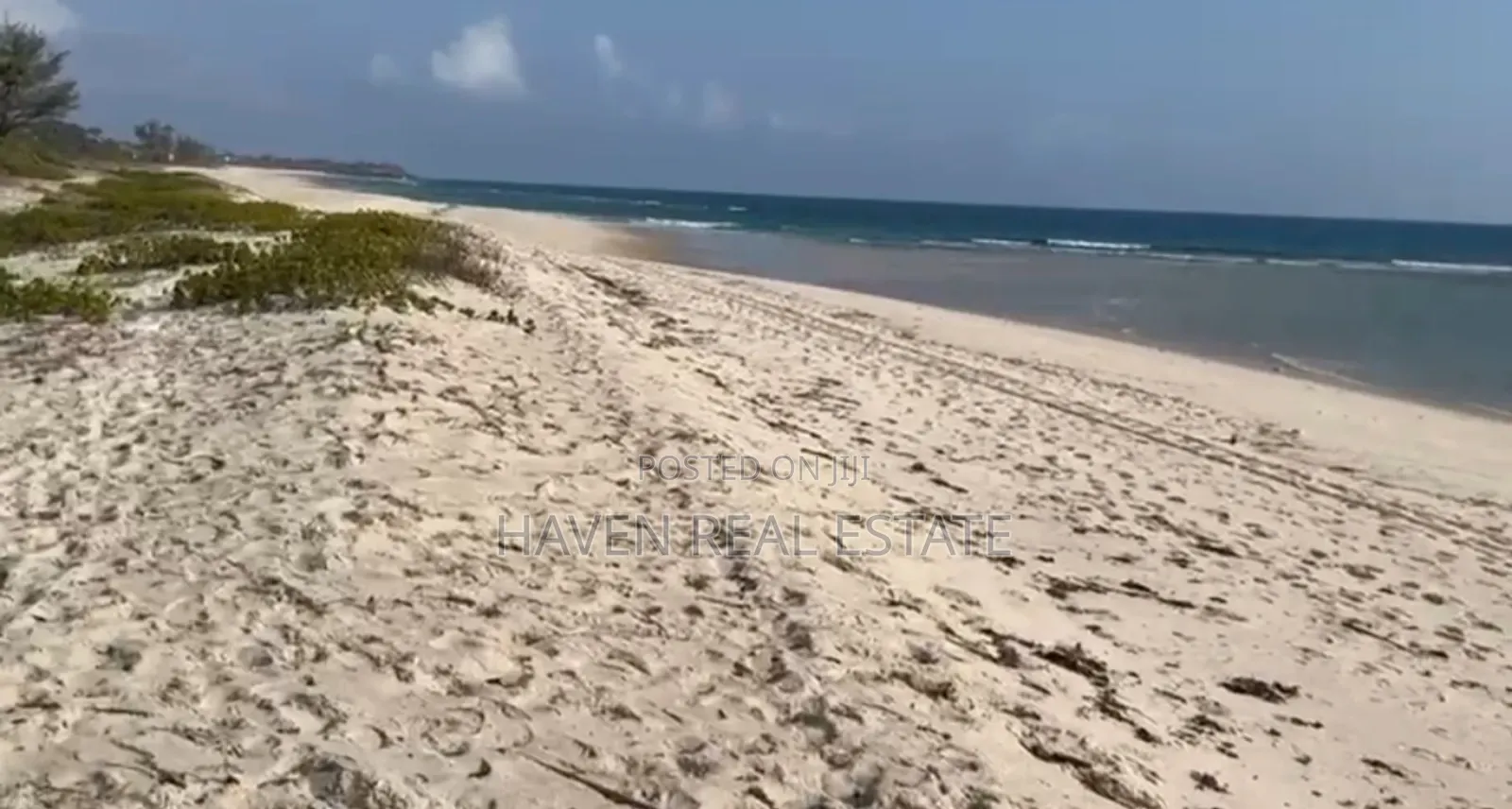 Amazing Beach Plot for Sale at Kigamboni
