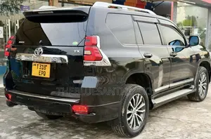 Toyota Land Cruiser Prado 2020 Black