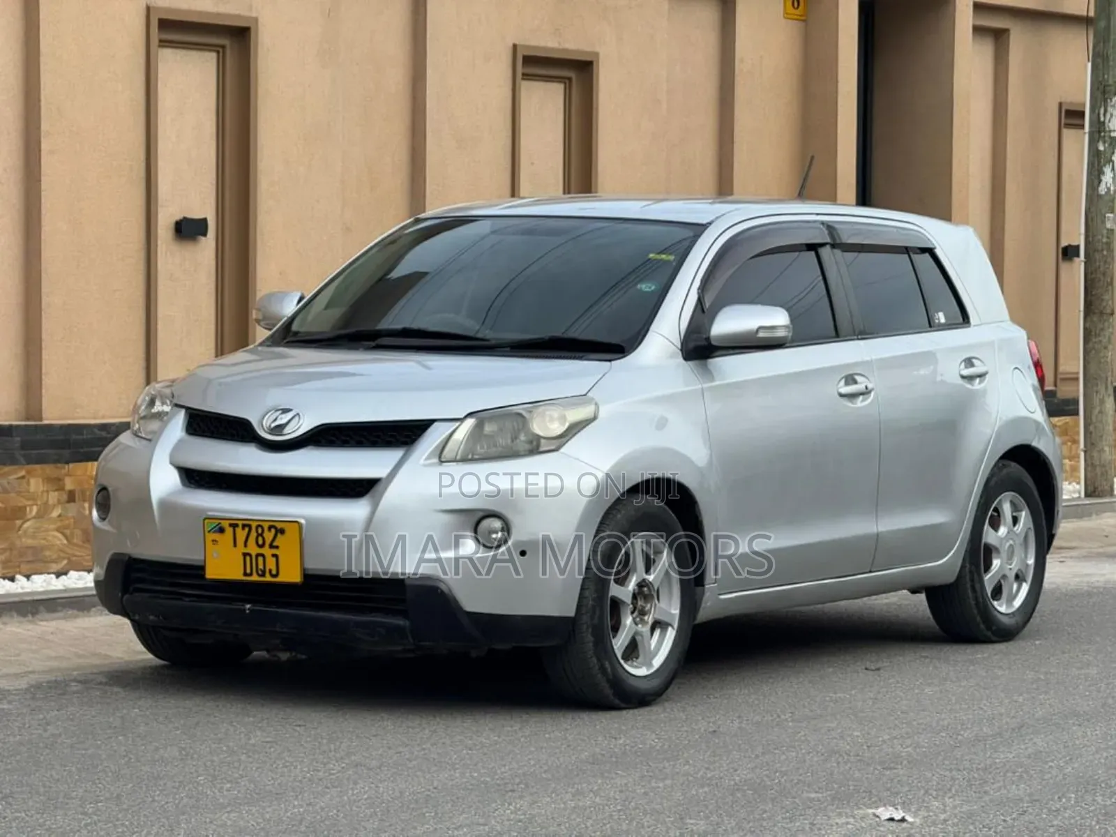 Toyota IST 2008 Silver