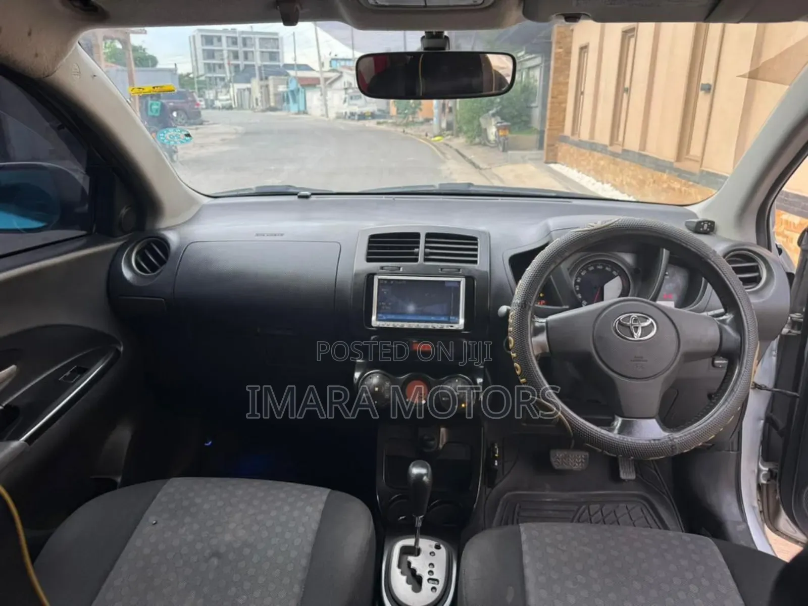 Toyota IST 2008 Silver