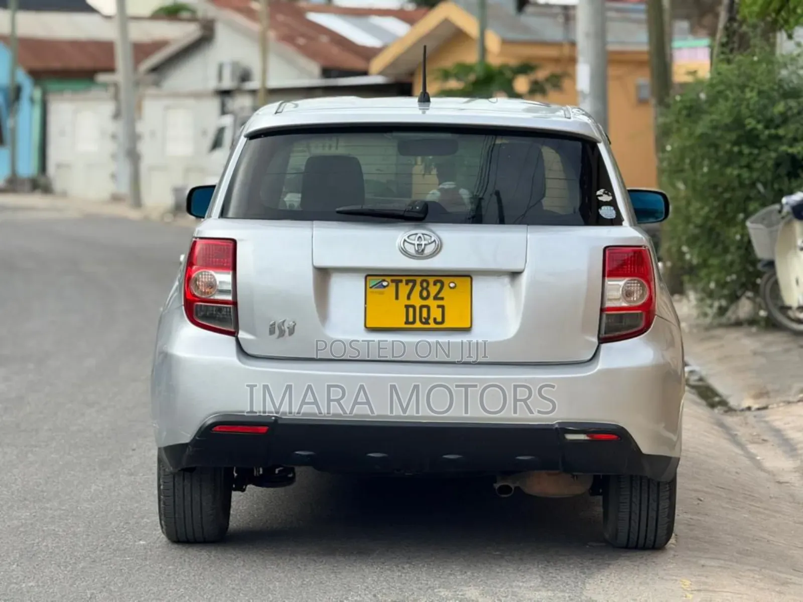 Toyota IST 2008 Silver