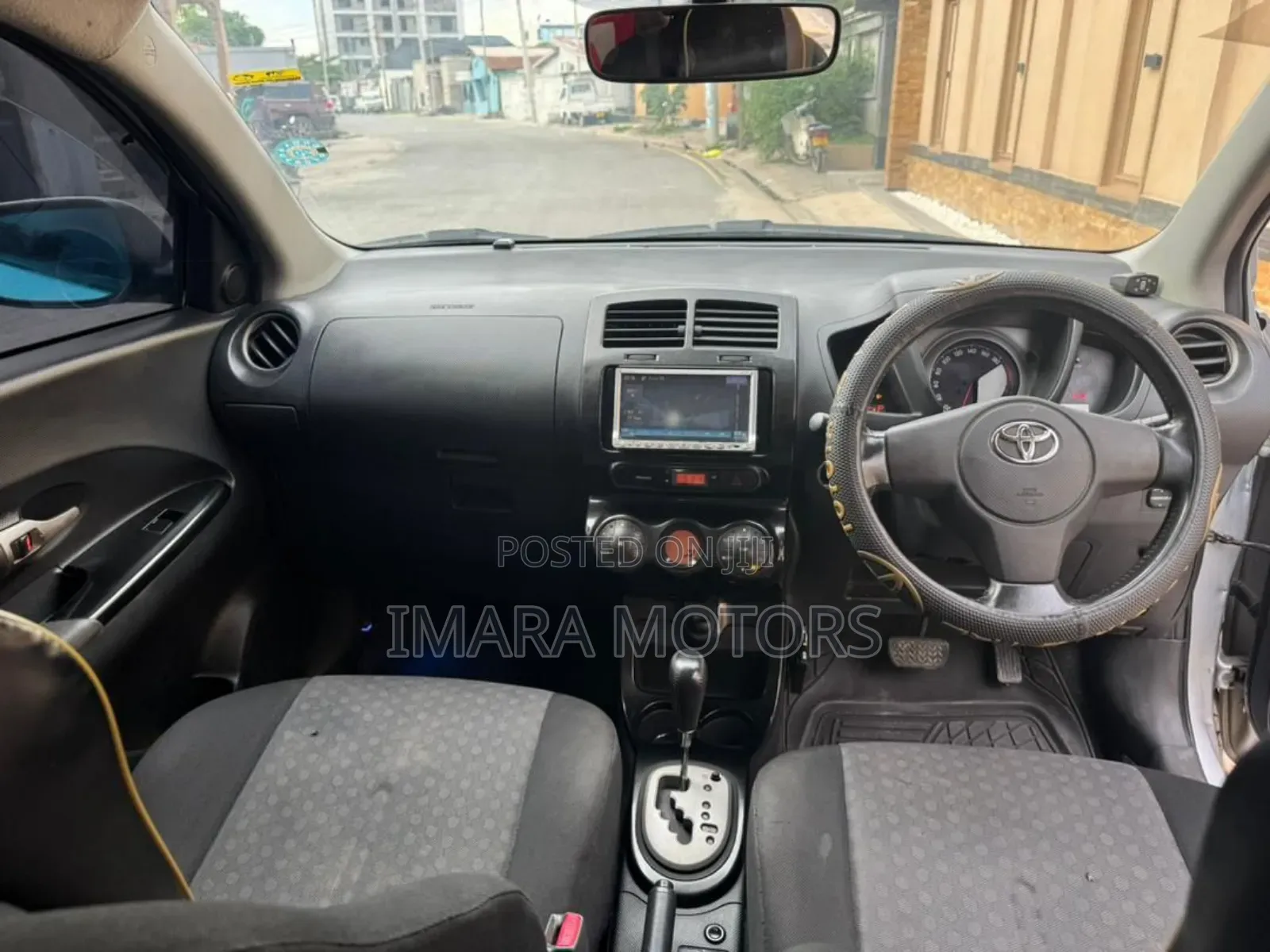 Toyota IST 2008 Silver