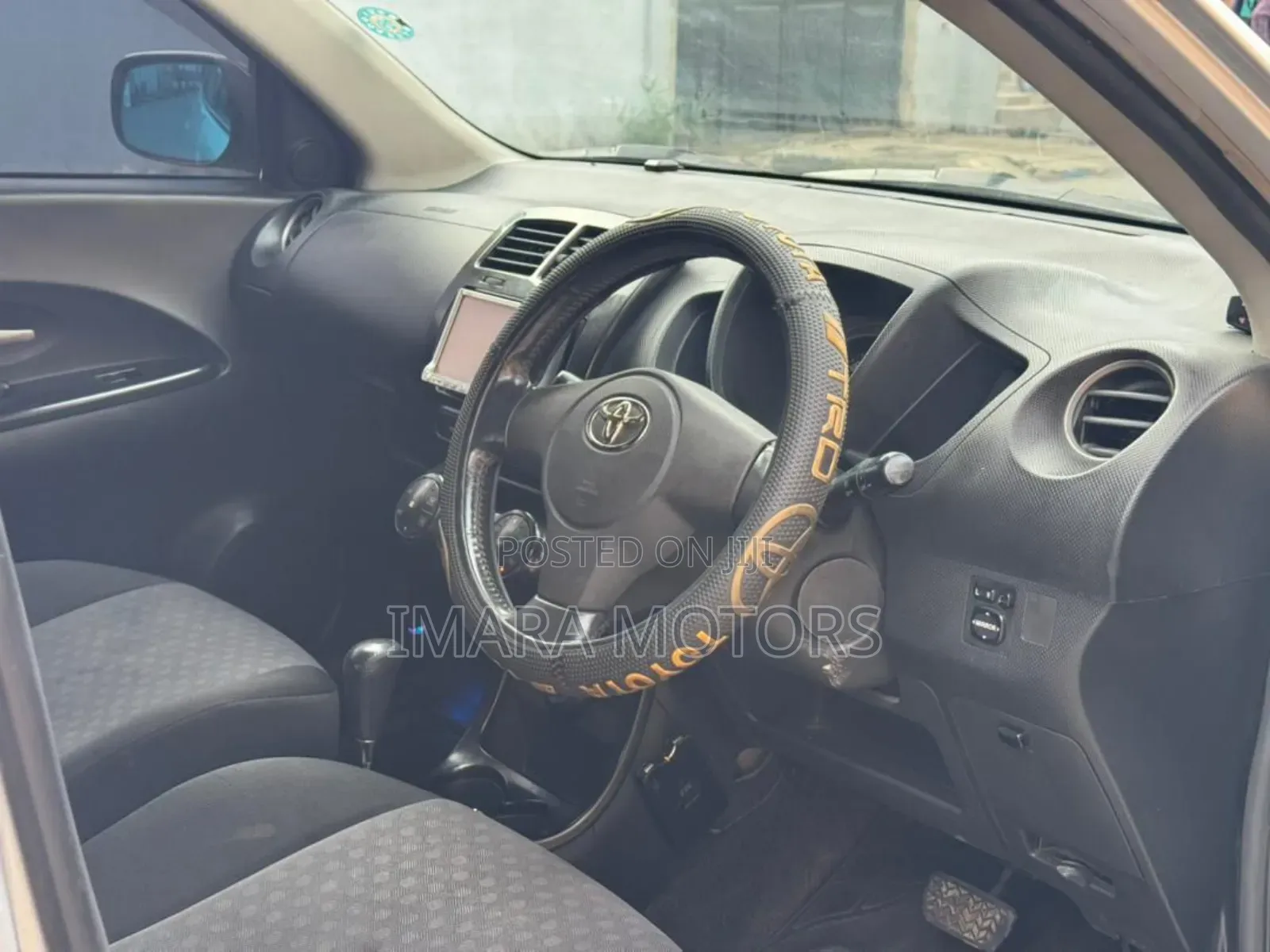 Toyota IST 2008 Silver