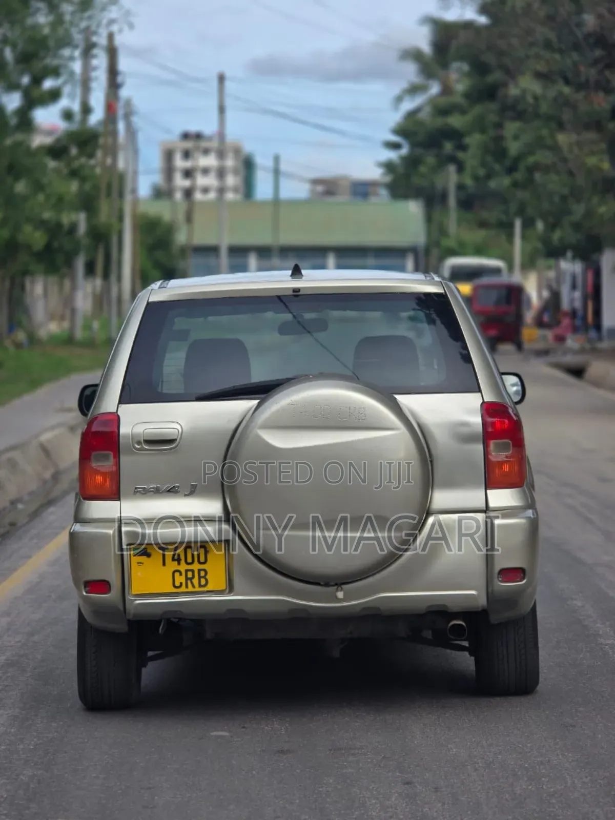 Toyota RAV4 2004 Gold