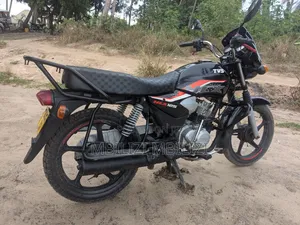 TVS HLX 125 2025