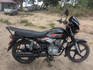TVS HLX 125 2025