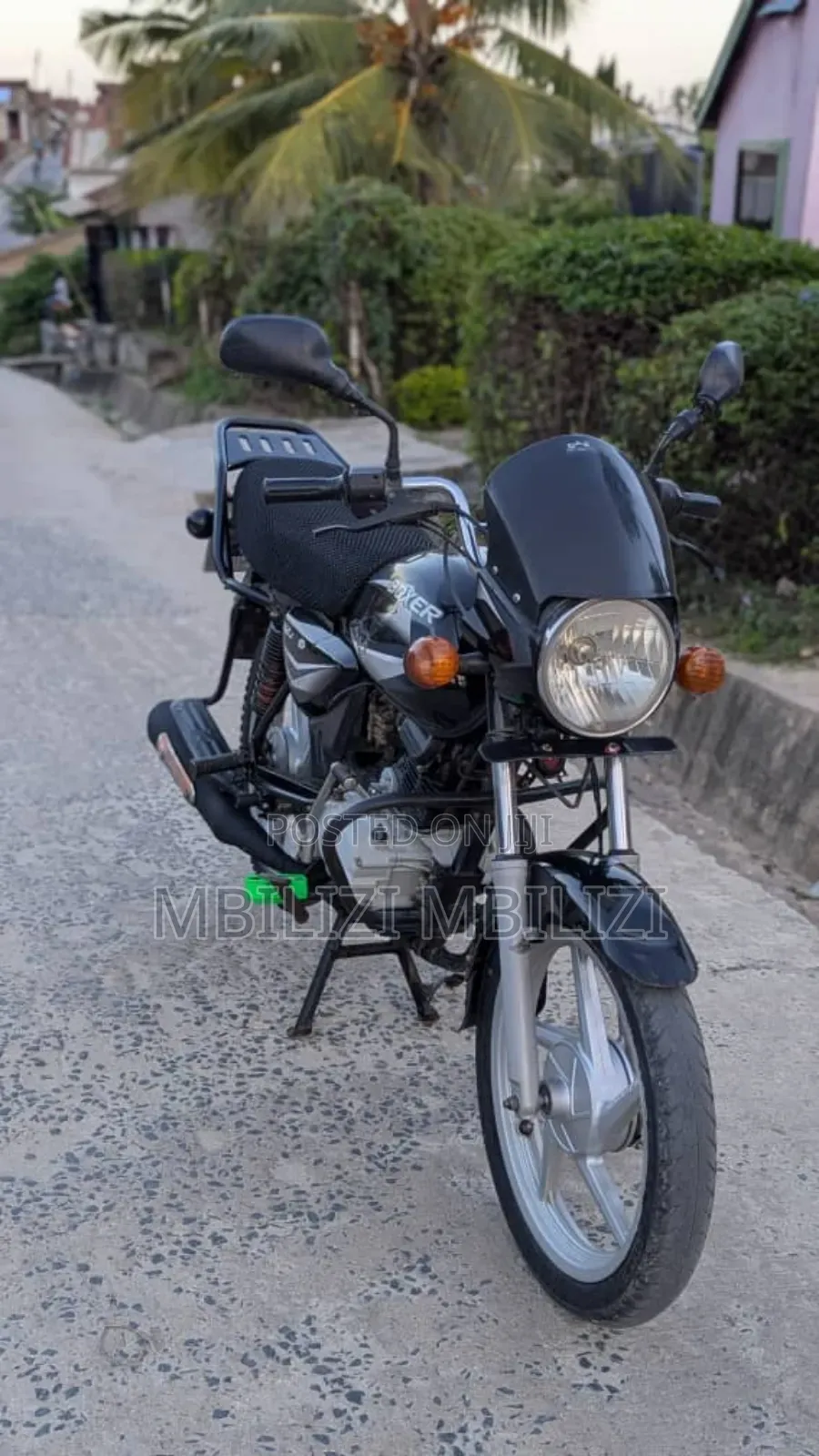 Bajaj Boxer 125 2025 Black