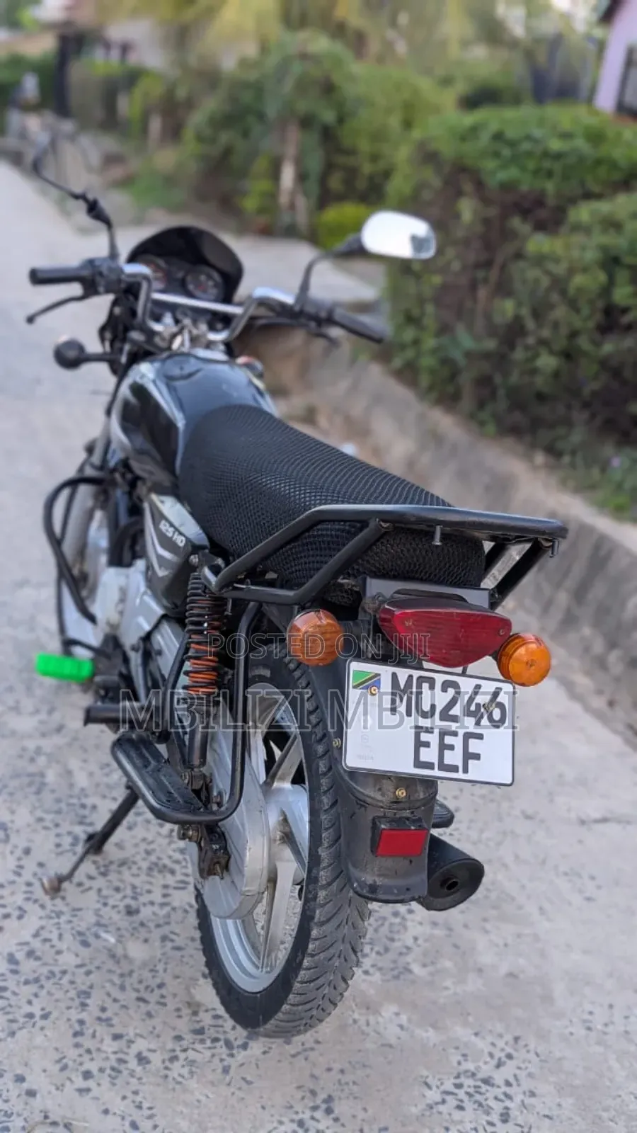 Bajaj Boxer 125 2025 Black