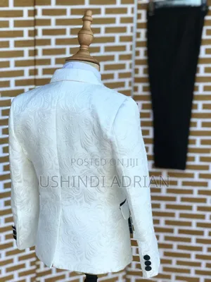  Royal Kids Suit
