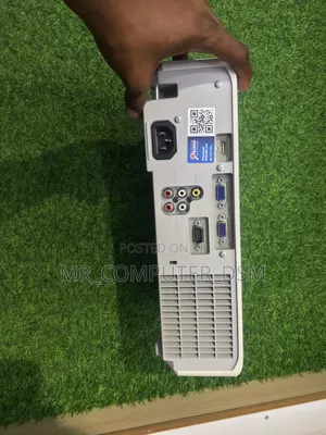 Projector Hitachi