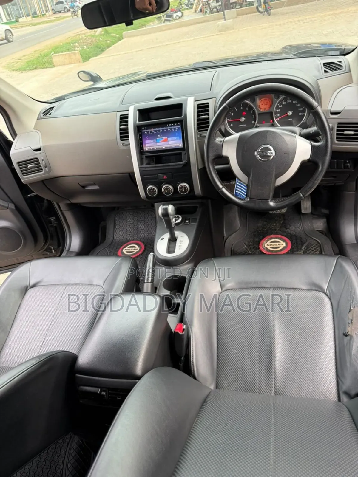 Nissan X-Trail 2010 Black