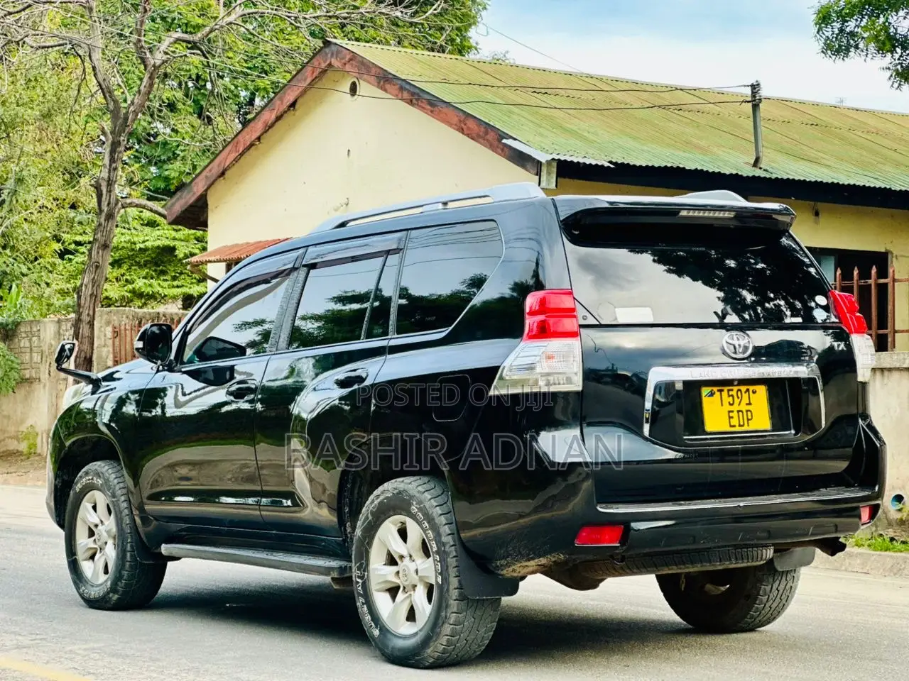 Toyota Land Cruiser Prado 2.7 i 2011 Black