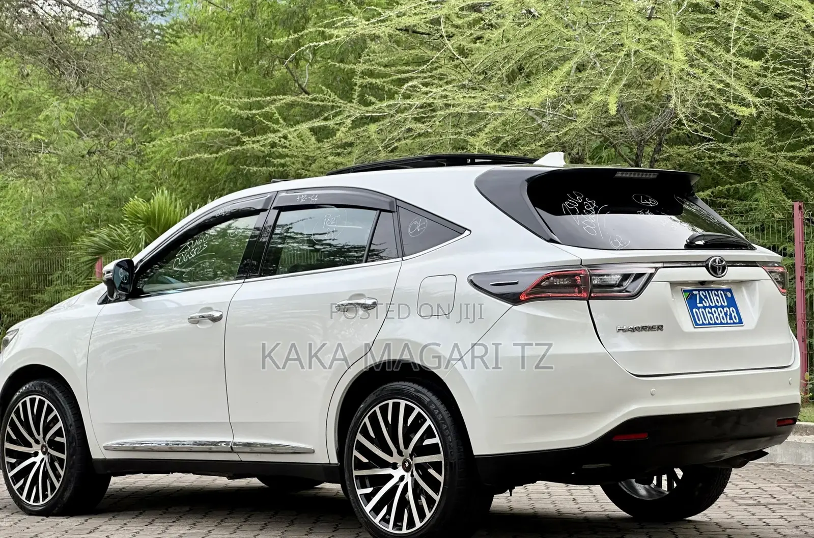 Toyota Harrier 2015 White
