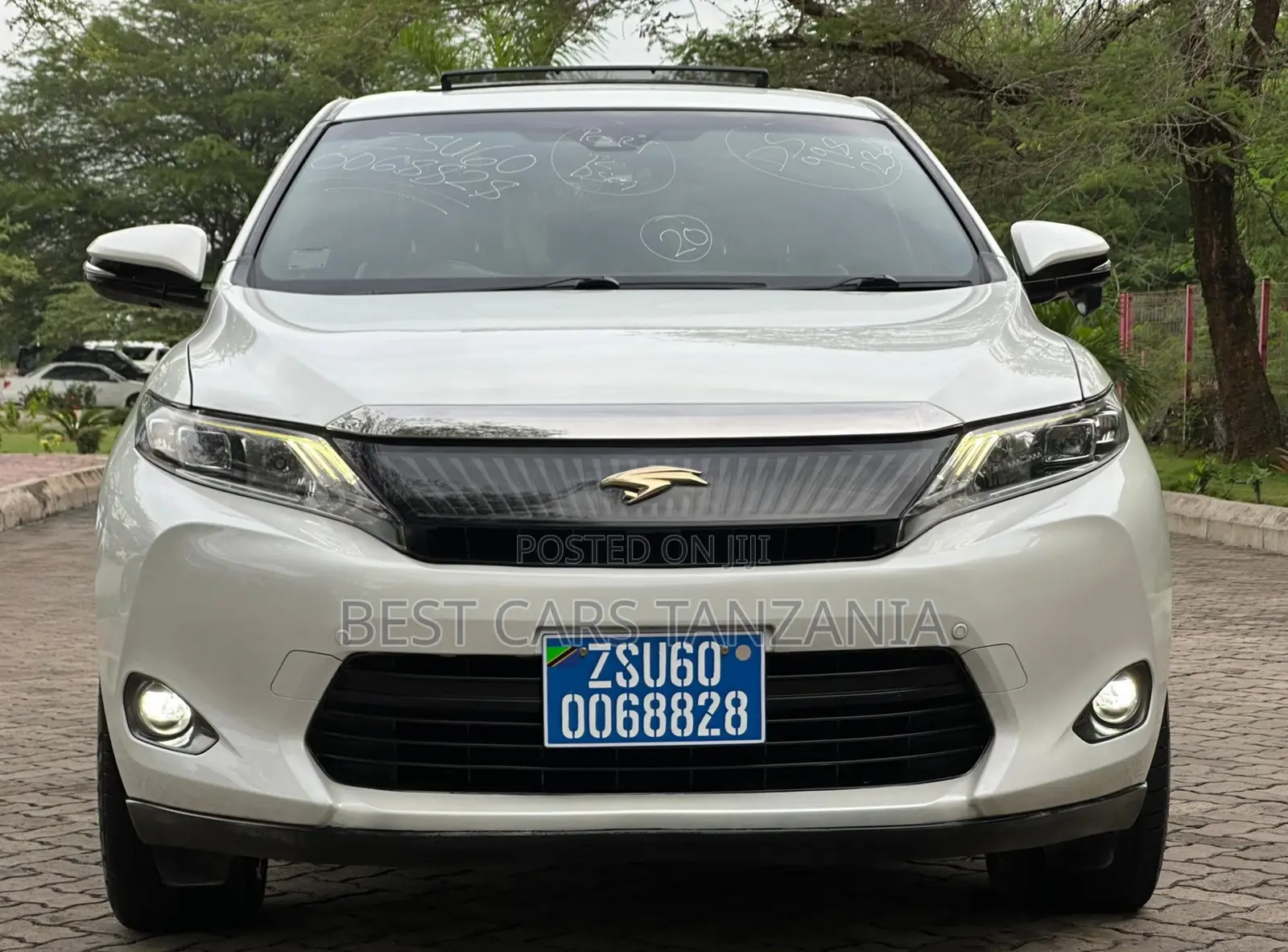 Toyota Harrier 2015 White