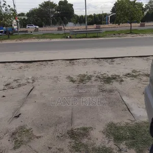 Showroom/ Yard for Rent Bagamoyo Road