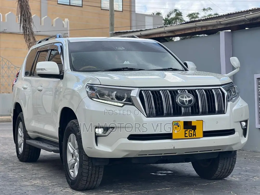 Toyota Land Cruiser Prado 2020 White
