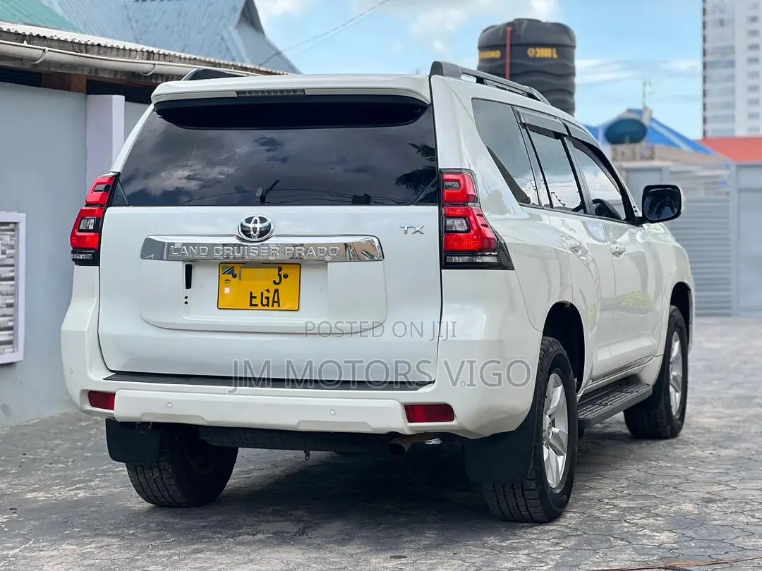 Toyota Land Cruiser Prado 2020 White